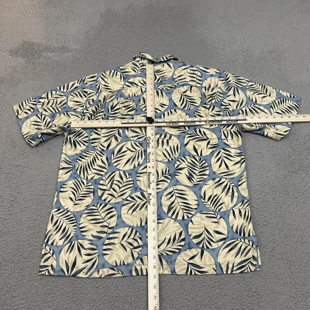 Tommy Bahama Shirt Mens Medium Blue Tropical Hawaiian Silk Button Up Loop Collar - Picture 2 of 9